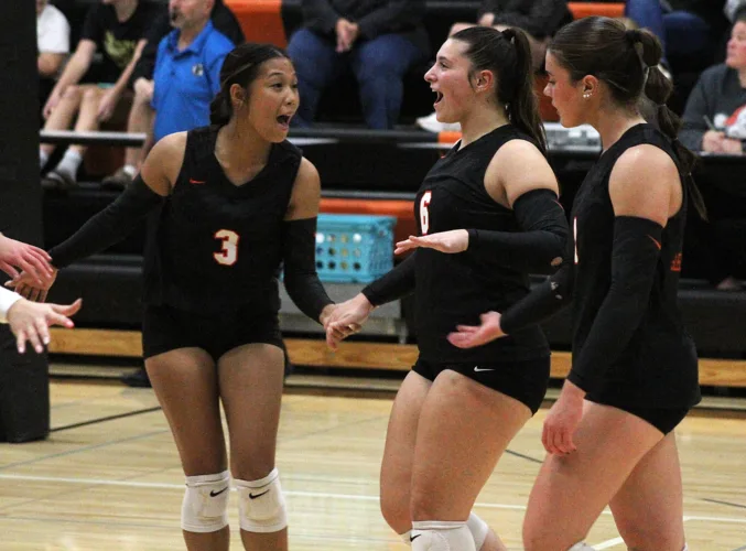 Storm roll by Greyhounds in sweep